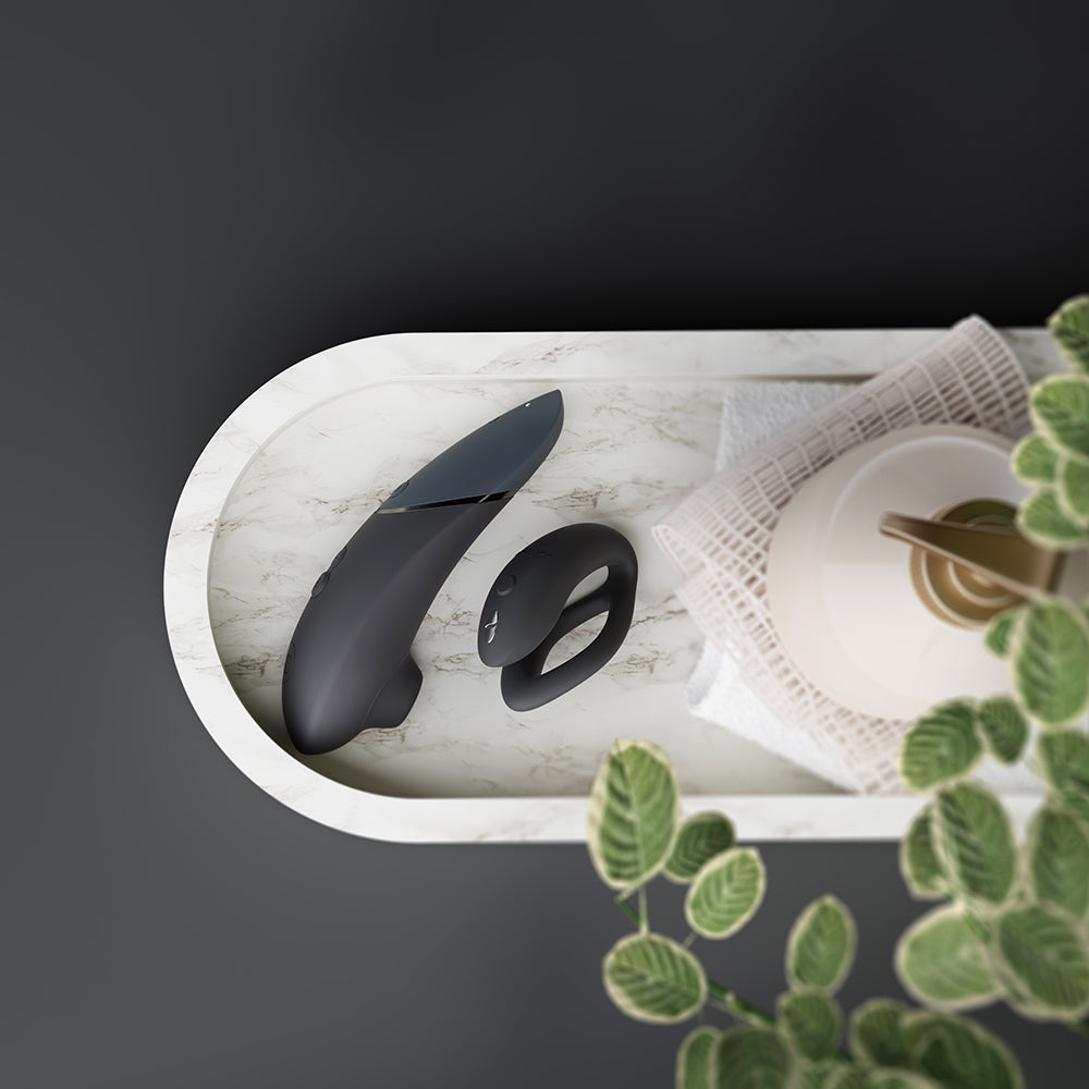 Womanizer x We-Vibe Lust & Luxury Collection Black