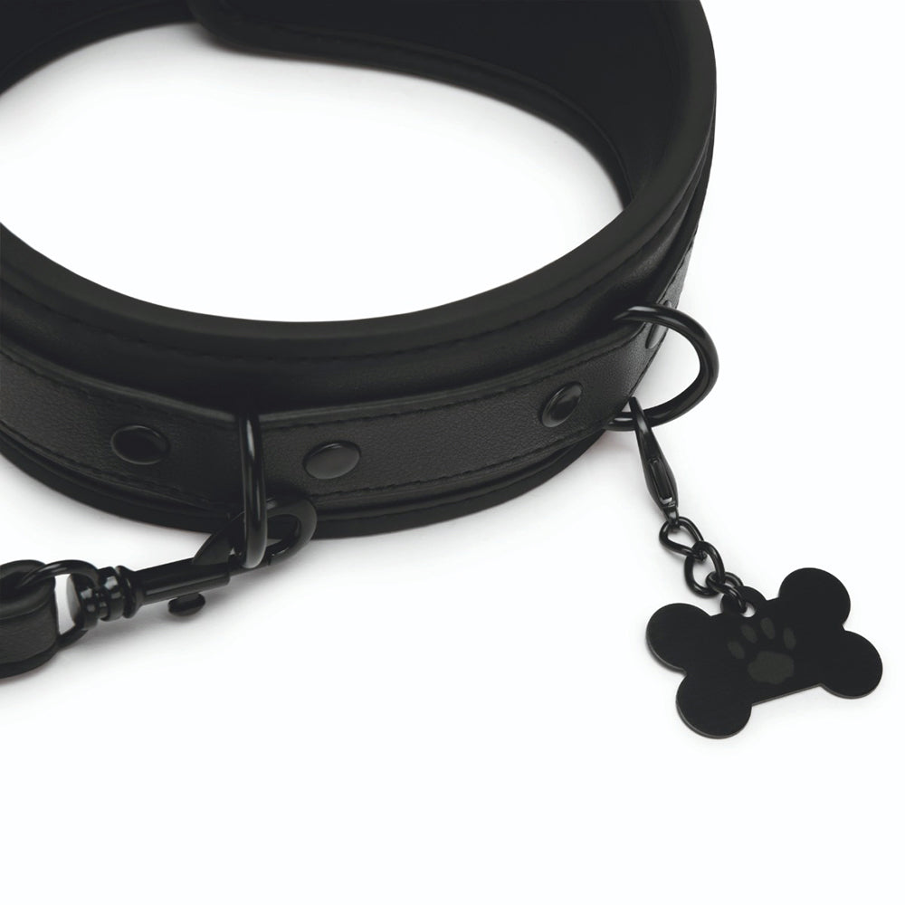 Prowler RED Collar and Leash