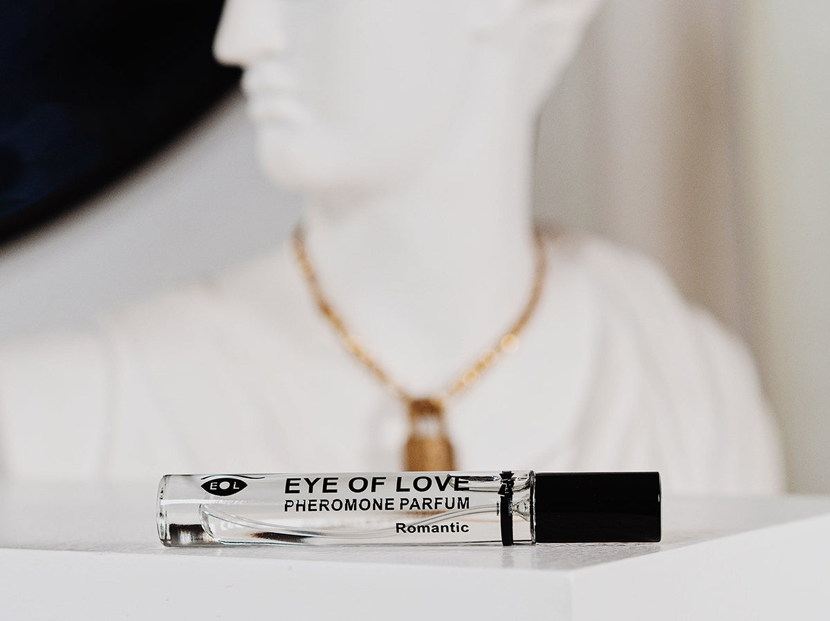 Eye of Love Romantic Attract Her Pheromone Parfum 10 ml