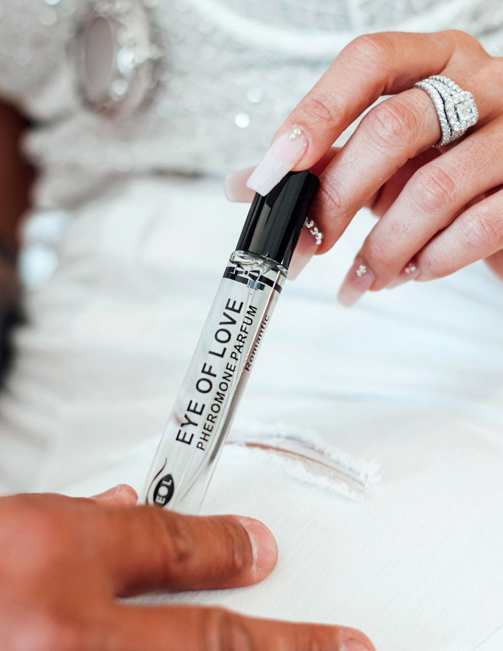 Eye of Love Romantic Attract Her Pheromone Parfum 10 ml